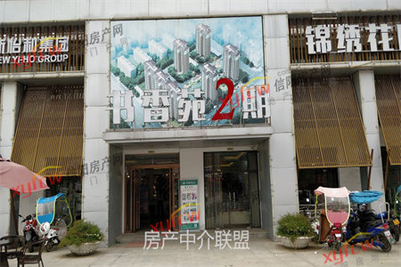 阳光河畔4室2厅2卫正房180车库25